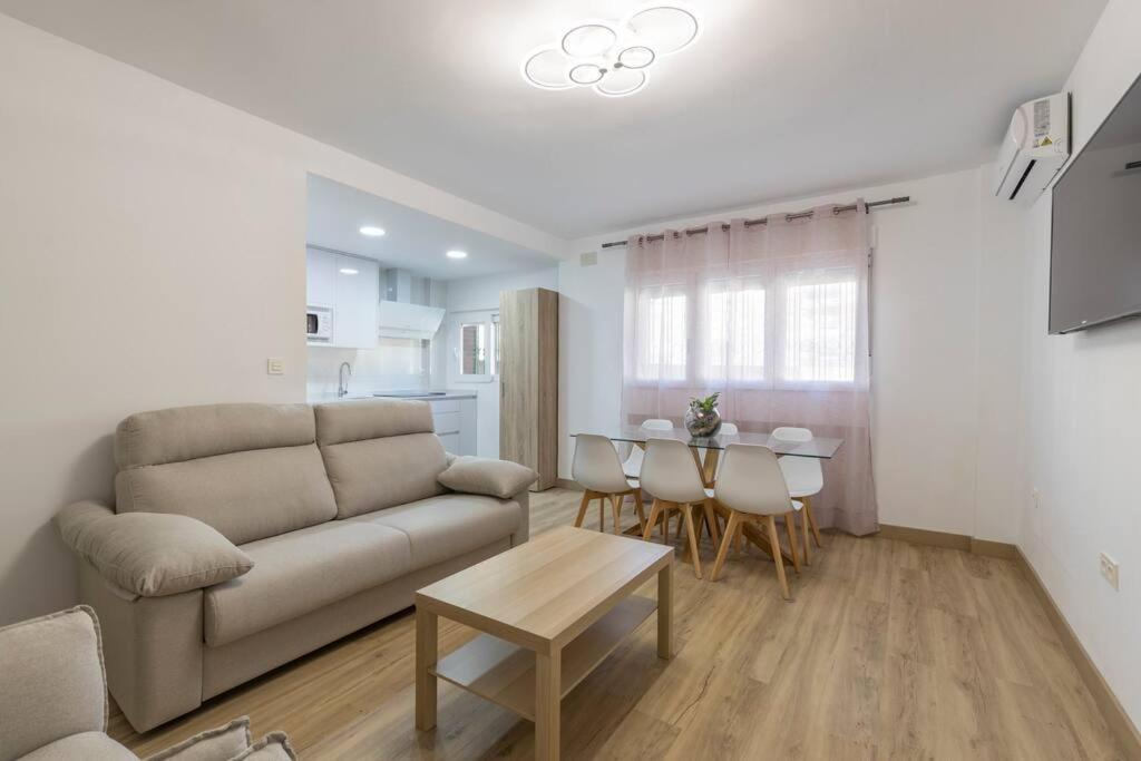 Neptuno Deluxe Apartment Granada Exterior photo